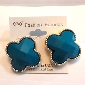 NEW | Clover Stud Earrings Blue Aqua Gold